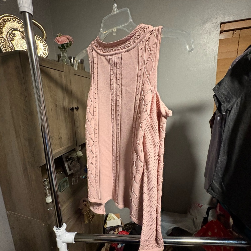 BCBG Powder Pink Sweater - Picture 4 of 7
